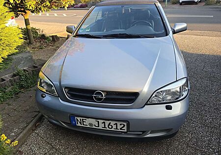Opel Astra Cabrio 2.2 16V