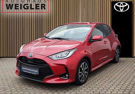 Toyota Yaris Hybrid Team D *PDC*Allwetter*