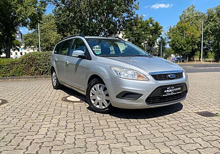 Ford Focus Turnier Style TÜV NEU Anhängerkupplung