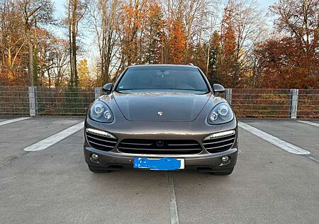 Porsche Cayenne Diesel *PANO*4xSHZ*ACC*20"