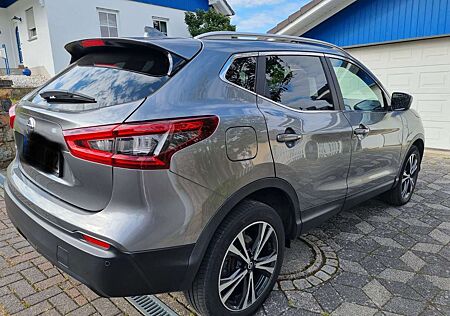 Nissan Qashqai 1.3 DIG-T N-WAY