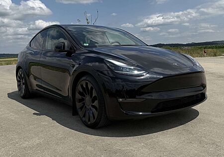 Tesla Model Y Performance Dual Motor AWD