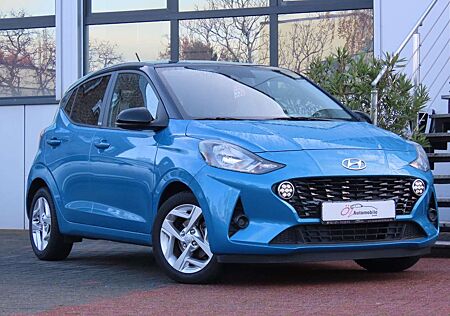 Hyundai i10 1.2 Intro Edition Automatik