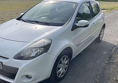 Renault Clio 1.2 16V 75 Dynamique