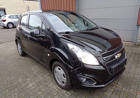 Chevrolet Spark 1.0 LT