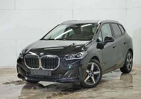 BMW 218 i Active Tourer DKG LED Panorama Parkassist
