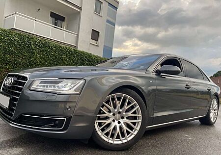 Audi A8 +4.2+TDI+DPF+(clean+diesel)+quattro+tiptro.+Lang