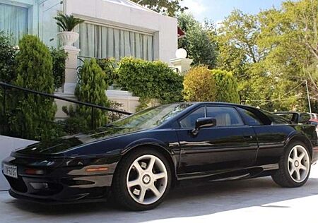 Lotus Esprit V8