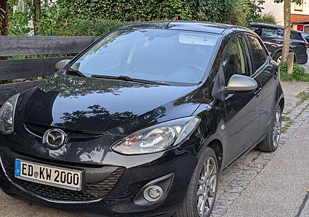 Mazda 2 sendo