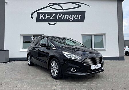 Ford S-Max Titanium 7Sitzer