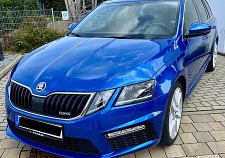 Skoda Octavia III Combi Diesel Combi 2.0 TDI DSG RS