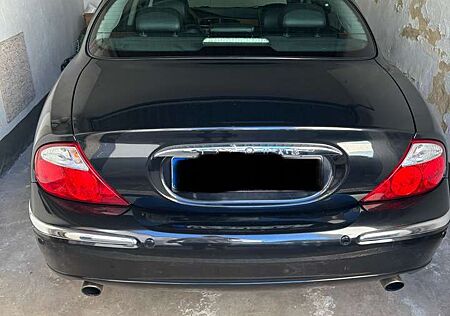 Jaguar S-Type 4.0 V8