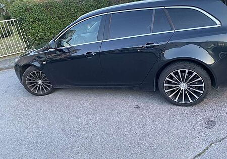 Opel Insignia 2.0 CDTI Sports Tourer Automatik Sport