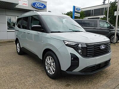 Ford Tourneo Courier Titanium Autom. 5 J. Garantie
