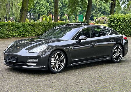 Porsche Panamera 4 S *V8*DISTR*SSD*MEMORY*LUFT*BOSE*