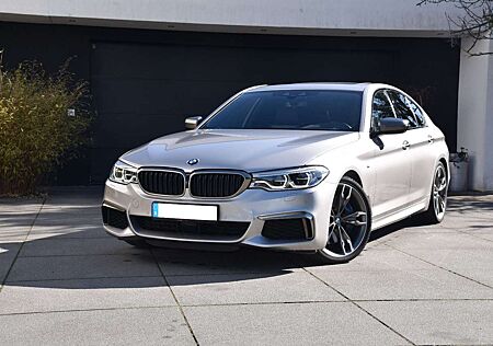 BMW 550 i xDrive 5 Lim. **TV/SHZ/STANDHEIZUNG/360°*