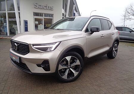 Volvo XC 40 XC40 B4 Plus Dark Panoramadach