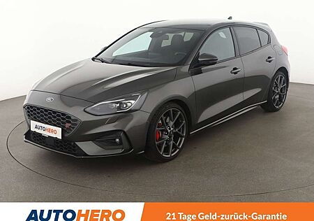 Ford Focus 2.3 EcoBoost ST*NAVI*LED*ACC*CAM*PDC*SHZ*KLIMA*