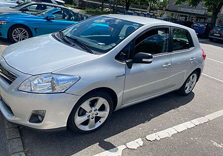 Toyota Auris Hybrid Executive