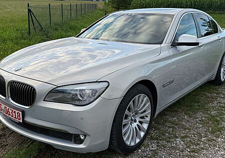 BMW 740d 740 xDrive TÜV NEU PS .306