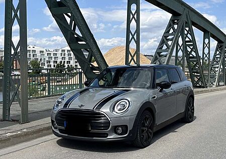 Mini Cooper Clubman Linie „ Yours“ - Automatik - Leder