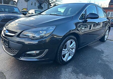 Opel Astra ecoFlex Exklusiv 96 KW~Navi~Leder~Rückfahrkamer