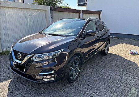 Nissan Qashqai 1.3 DIG-T N-CONNECTA