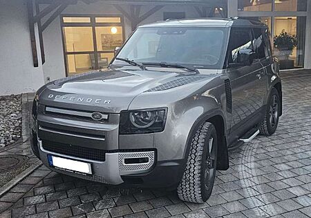 Land Rover Defender 90 D250 SE