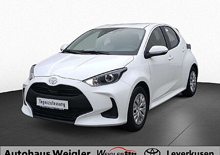 Toyota Yaris Hybrid Business Edition SHZ Klima