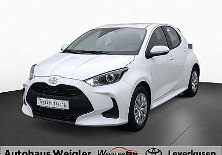 Toyota Yaris Hybrid Business Edition SHZ Klima