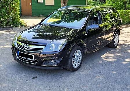 Opel Astra Caravan 1.8 16V ECOTEC Edition