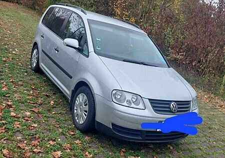 VW Touran Volkswagen 1.9 TDI Conceptline