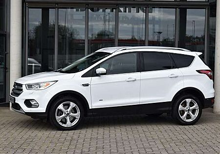 Ford Kuga 2.0 TDCi, Titanium 4x4 Start/Stopp AHK Leder