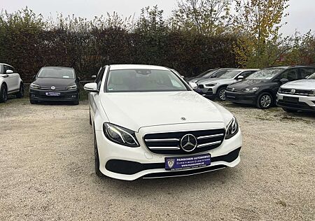 Mercedes-Benz E 220 d Avantgarde ACC+KAMERA+LEDER+AHK+TOTWINKEL+MEMORY