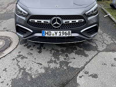 Mercedes-Benz GLA 200 AMG Line Advanced Plus 8G-DCT AHK schwenkbar Ambientebeleuchtung MB Garantie