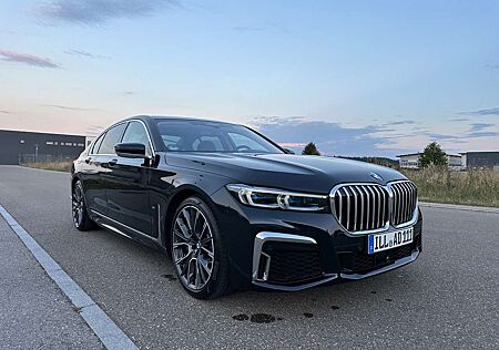 BMW 740 xDrive / M Paket / Massage / Garantie / Laser