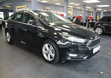 Ford Focus 1.0 EcoBoost Klimaaut. - Shz.