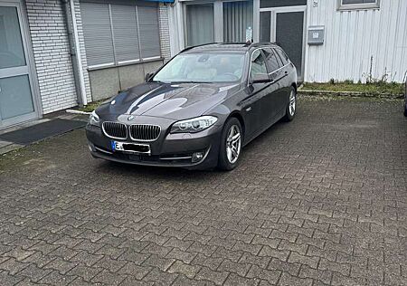 BMW 525d 525 Touring Sport-Aut.