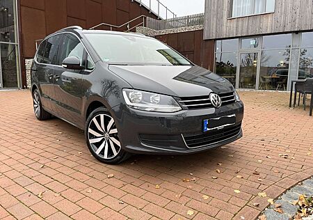 VW Sharan Volkswagen 1.4 TSI DSG 7Sitz Dynaudio AHK Panoramadach