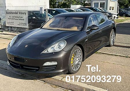 Porsche Panamera 4S 4.8 V8