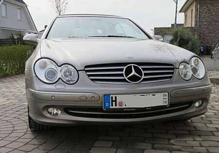 Mercedes-Benz CLK 200 CLK Cabrio 200 Kompressor Automatik Elegance