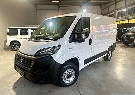 Fiat Ducato gebraucht kaufen Fiat Ducato 33 120 L1H1*37TKM*KLIMA*TEMPOMAT*PDC*TÜV