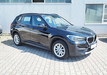 BMW X1 sDrive18i Aut. Advantage*LED*Navi*Kamera*Sportsitz
