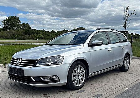 VW Passat Variant Volkswagen BlueMotion*DSG*140 PS*AHK*