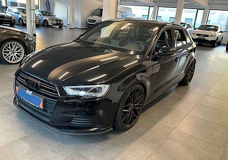 Audi A3 1.5 TSI Sport ACT S-Line 19" Scheckhft Nav SHZ PDC