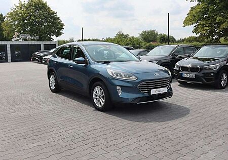 Ford Kuga Titanium 2.0 EcoBlue 4x4 Auto. Navi PDC AHK