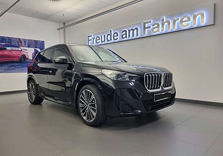 BMW iX1 30 xDrive M Sport