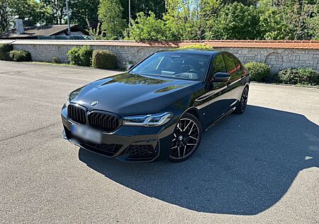BMW 540 i xDrive M Sport, HUD,Standhzg,360Kam,AHK,Laser