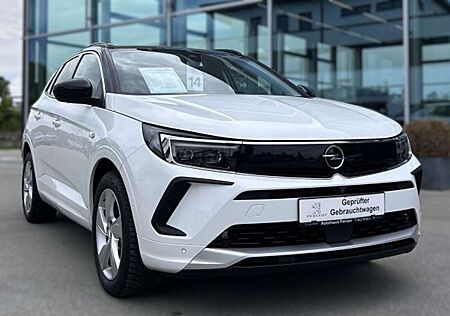 Opel Grandland Ultimate Plug-in-Hybrid AWD 300