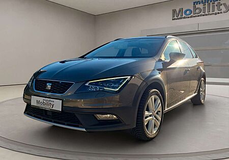 Seat Leon ST X-Perience 4Drive Pano LED ACC